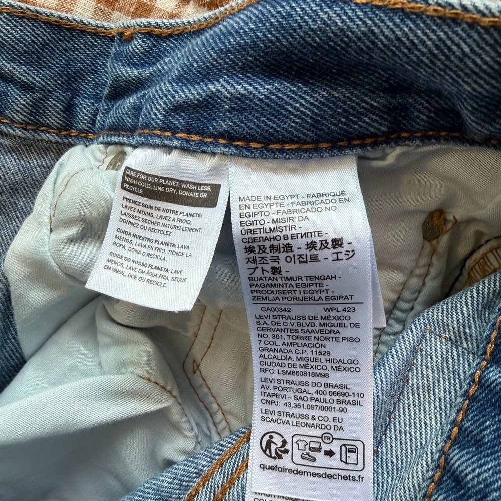 Levi's Distressed Blue Denim Cutoff Shorts - Picture 5 of 6